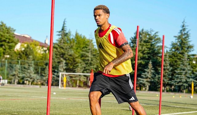 Kayserispor’da Katongo İle Yollar Ayrıldı