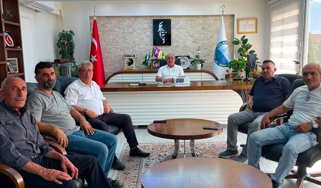 Felahiye Belediye Başkanı Şeref Güleser ve Meclis Üyeleri CHP’den İstifa Etti