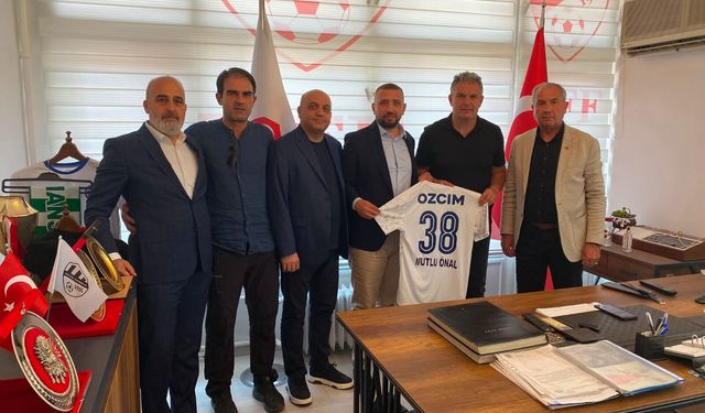 Erciyes 38 FK Yönetiminden Mutlu Önal’a Ziyaret