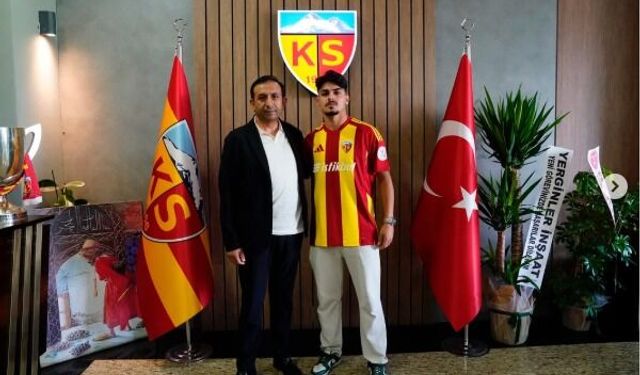 Kayserispor'da Burak Erkan İle Profesyonel Sözleşme İmzalandı