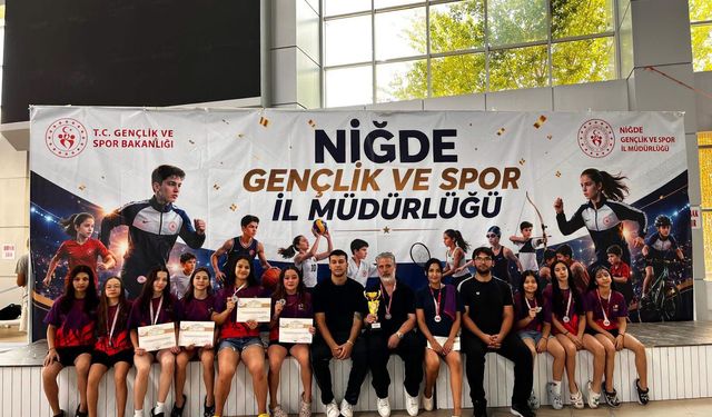 Kayseri Kadın Su Topu Takımı’ndan Türkiye İkinciliği