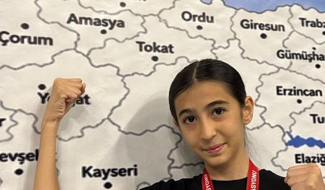Kayserili Sporcu Kocabaş, Muay Thai Türkiye Şampiyonu Oldu