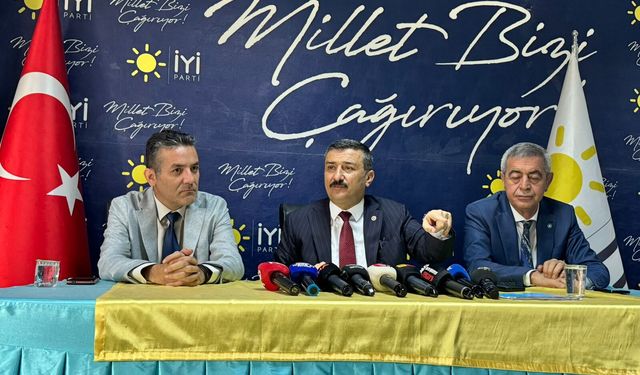 İYİ Parti'li Türkoğlu: ''Türk Ekonomisini İflas Ettirdiler''
