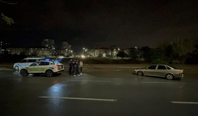 Otomobilin Çarptığı 16 Yaşındaki Yaya Yaralandı