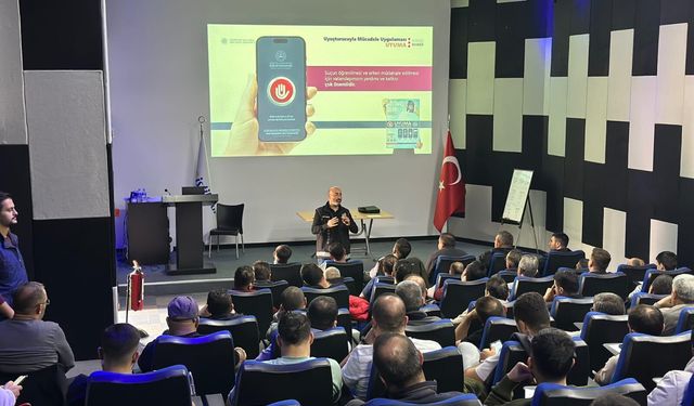 Kayseri’de 15 Günde 6 Bin 670 Kişiye Uyuşturucu Eğitimi
