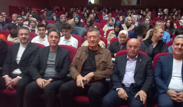 Ziya Selçuk Develi’de Eğitim Dünyasının Geleceğini Anlattı