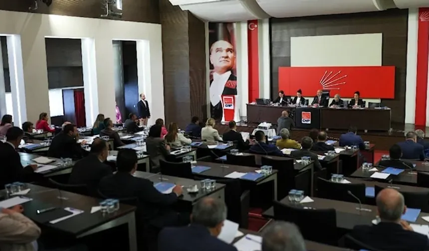 CHP Parti Meclisi (PM), Kurultay Öncesi Genel Başkan Kemal Kılıçdaroğlu Önderliğinde Toplandı.