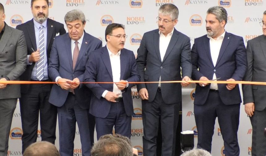 YANEXPO Ahşap, Metal, Plastik Üretim Yan Sanayileri ve Aksesuarları Fuarı, Başladı