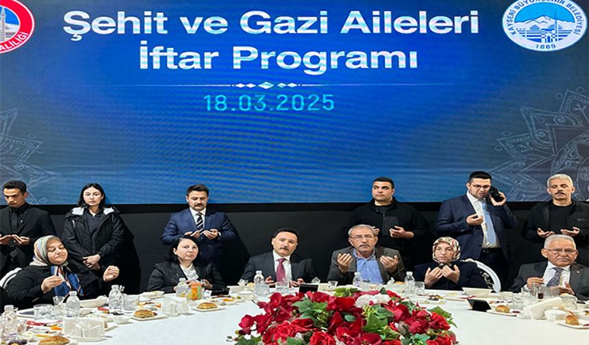 Çiçek; “Türk olmak bedel ister, Müslüman Türk olmak çok büyük bedeller ister”