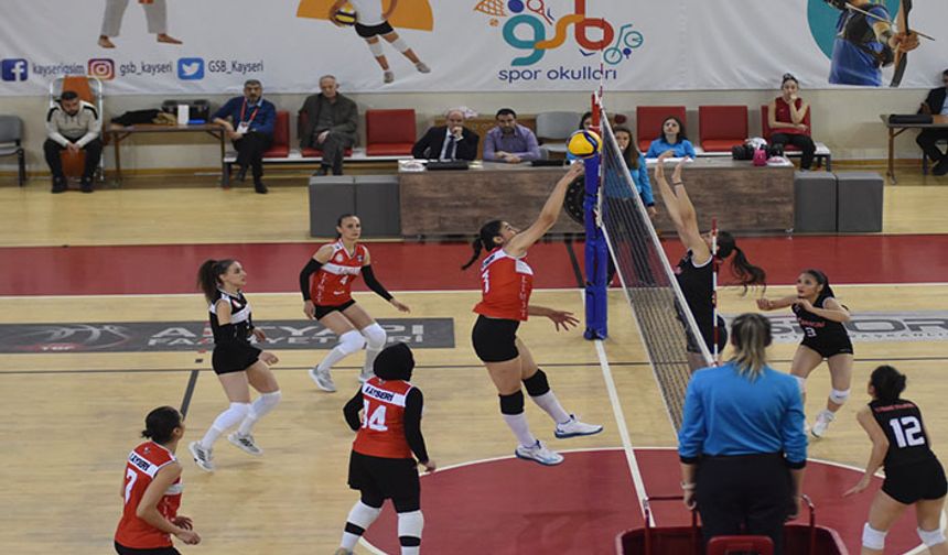 Voleybol 2’inci Ligindeki Kayseri takımlarının fikstür çekimi yapıldı