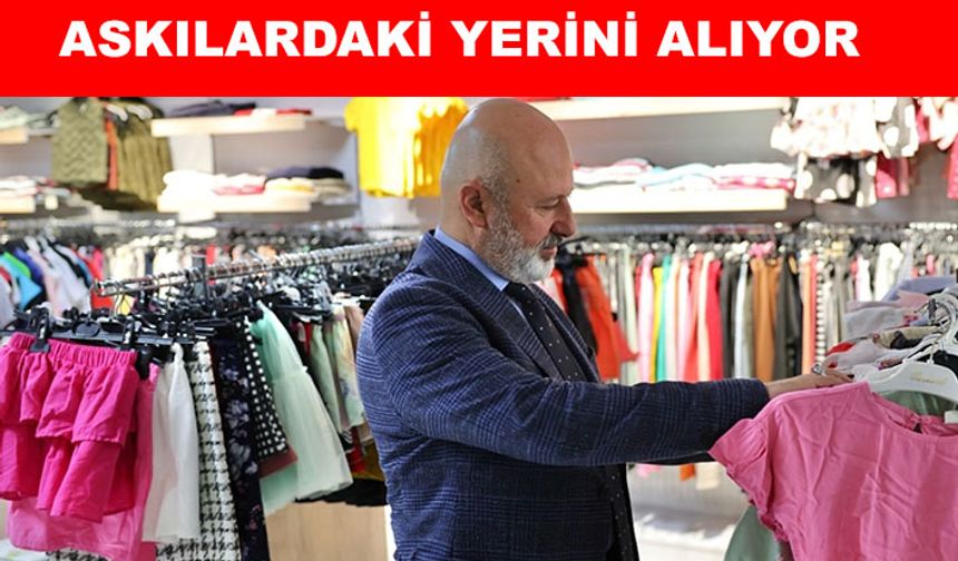 İkinci el giysiler Sosyal Markette değerlendiriliyor