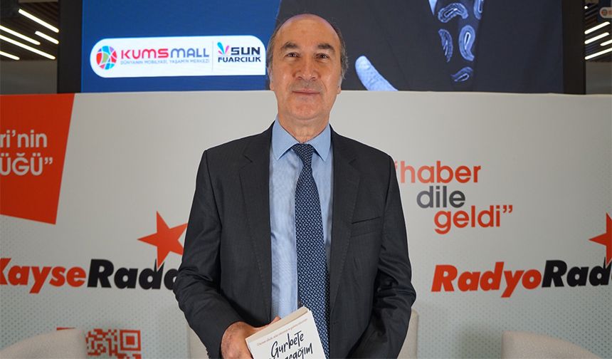 Yazar Recep Bulut, “Teknolojinin ilerlediği bu çağda, kitapların ilgi görmesi beni memnun ediyor”