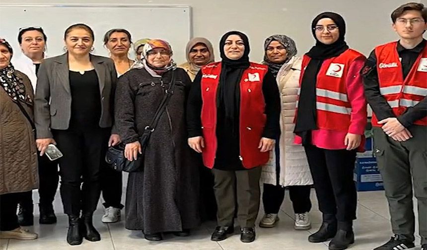 Vatandaşa KADES kullanımı anlatıldı, broşürler dağıtıldı