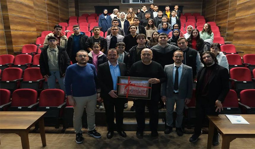 Büyükşehir'den Gençlere Eğitimde Güçlü Destek