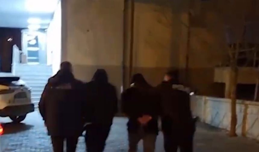 Otomobil lastiğini kesip, işyeri camını kıran 2 şüpheli yakalandı