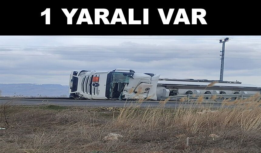 Kayseri’de akaryakıt yüklü tanker devrildi