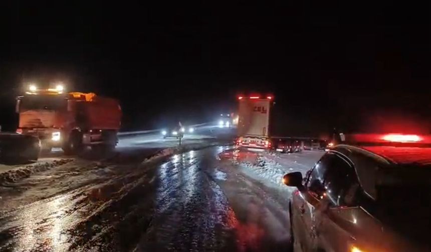 Pınarbaşı-Gürün yolu tır, çekici ve kamyon trafiğine kapatıldı