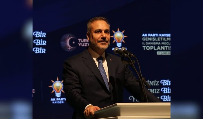 Bakan Fidan, “En büyük milli güvenlik hususumuz Cumhurbaşkanımızın ve AK Parti’nin liderliğiyle ve vizyonuyla yolumuza d