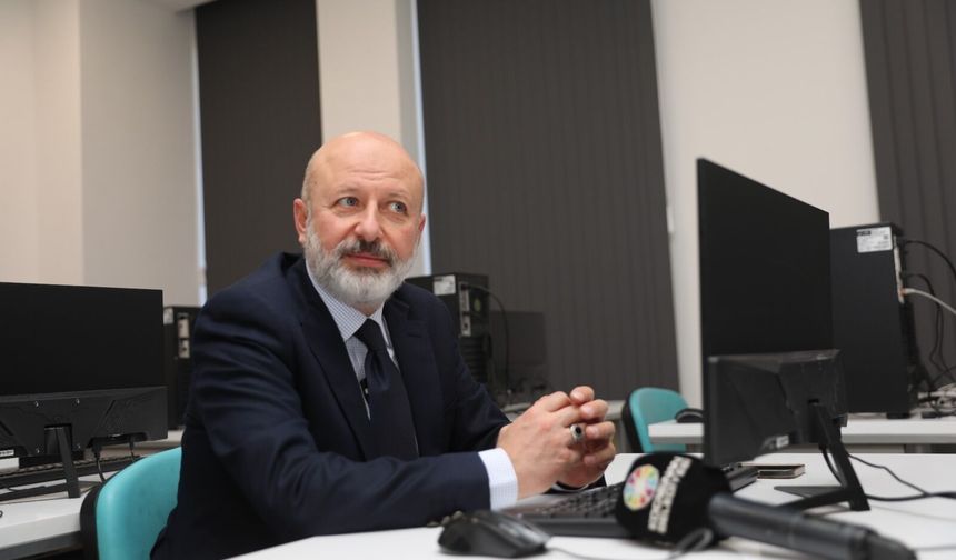 Başkan Çolakbayrakdar, “Bilim ve teknolojiyle güçlü Türkiye’yi inşa ediyoruz”