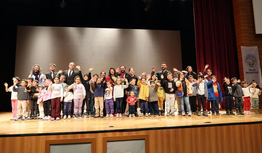 Talas'ta "Bir Meddah Arkadaşım Var” adlı tiyatro oyunu