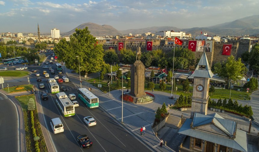 Kayseri ve İlçelerinde Yollar Açık