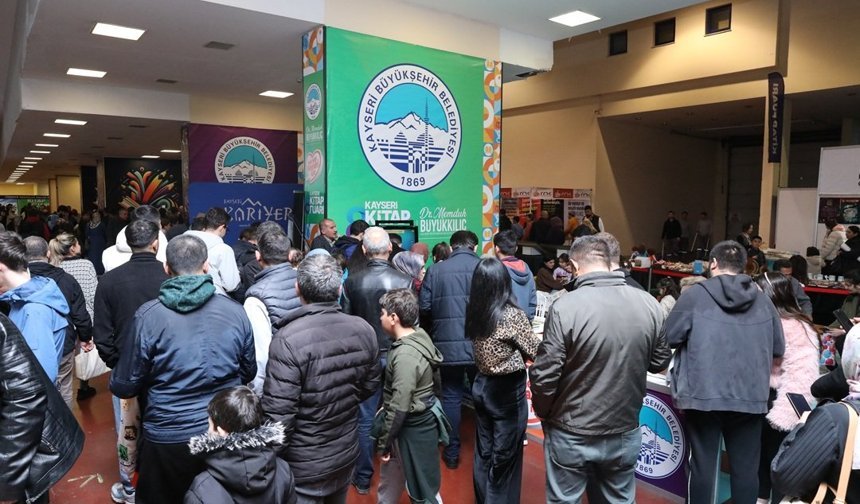 8. Kayseri Kitap Fuarı’nda KAYMEK Standına Yoğun İlgi