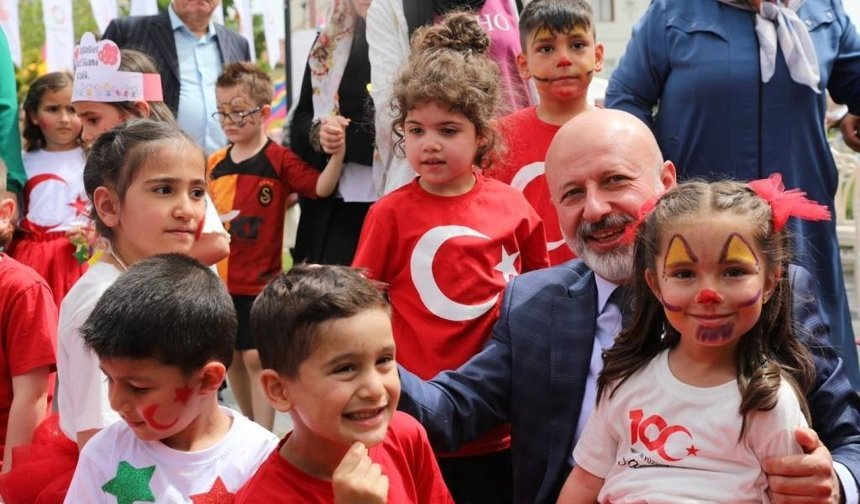 Başkan Çolakbayrakdar’dan Çocuk Şenliğine Davet