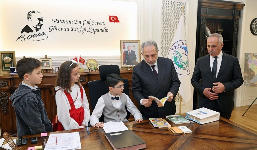 Talas’ta Küçük Başkan Büyük Mesajlar Verdi