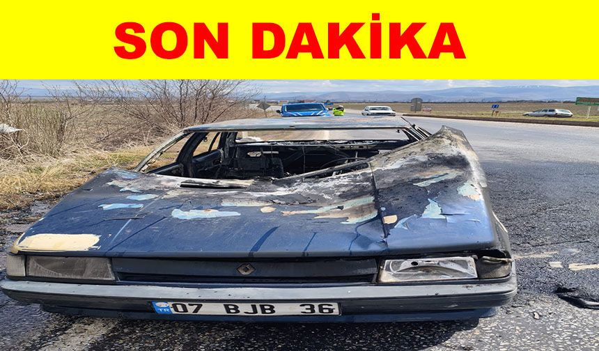 Kayseri’de seyir halindeki otomobil yandı