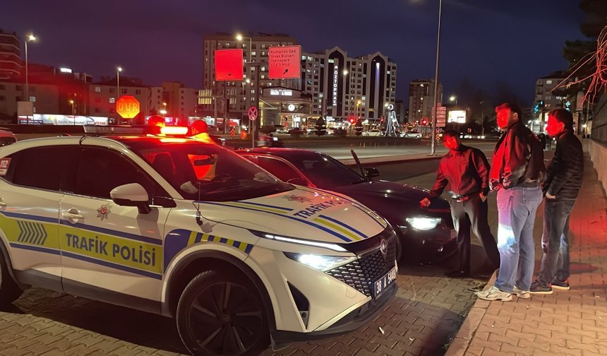 Abartılı egzoz kullanan sürücüye 11 bin 629 TL ceza