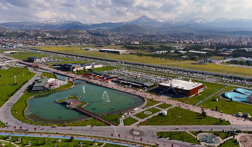 Recep Tayyip Erdoğan Millet Bahçesi, Bayramda da Kayserililerin Gözdesi