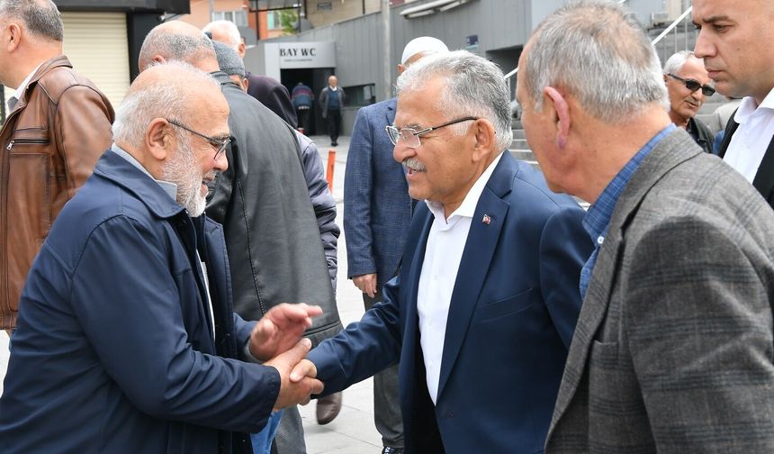 Başkan Büyükkılıç, Baba Ocağı Develi’de Hemşehrileri ile Bayramlaştı