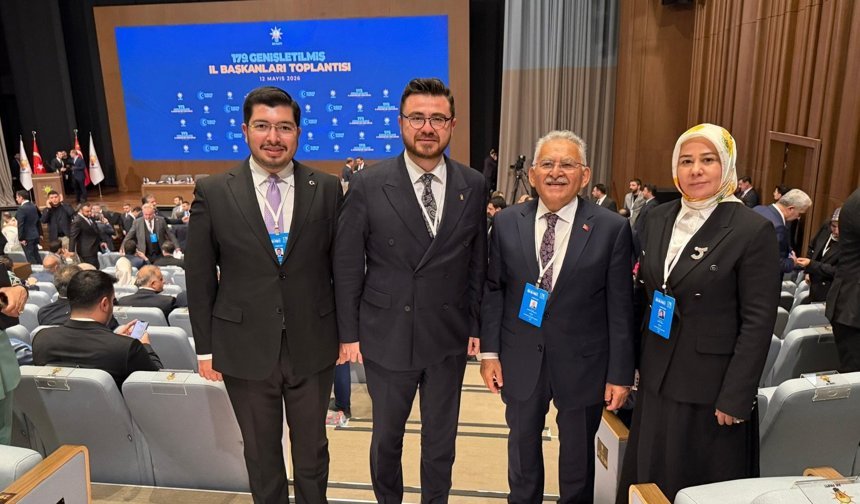 Başkan Büyükkılıç, AK Parti Genişletişmiş İl Başkanları Toplantısı’na Katıldı