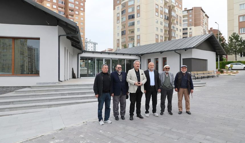 Melikgazi’nin Sosyal Tesisi Genç ve Yaşlıları Bir Araya Getirecek
