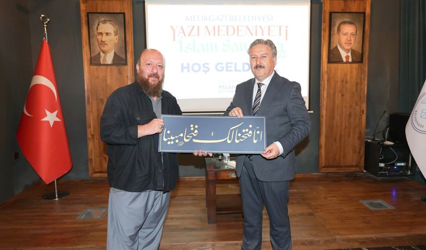 Sanat Melikgazi’de Hat Sanatının İncelikleri Konuşuldu