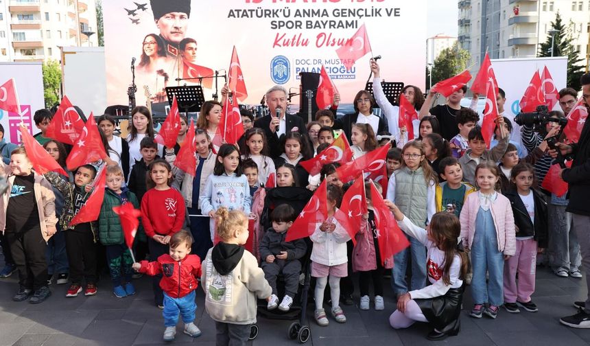 Melikgazi’de 19 Mayıs Heyecan ve Coşkuyla Kutlandı