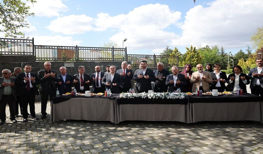 Başkan Özdoğan: “Hacılar’da Bayramlar Kardeşliğin En Güzel Tablosudur”