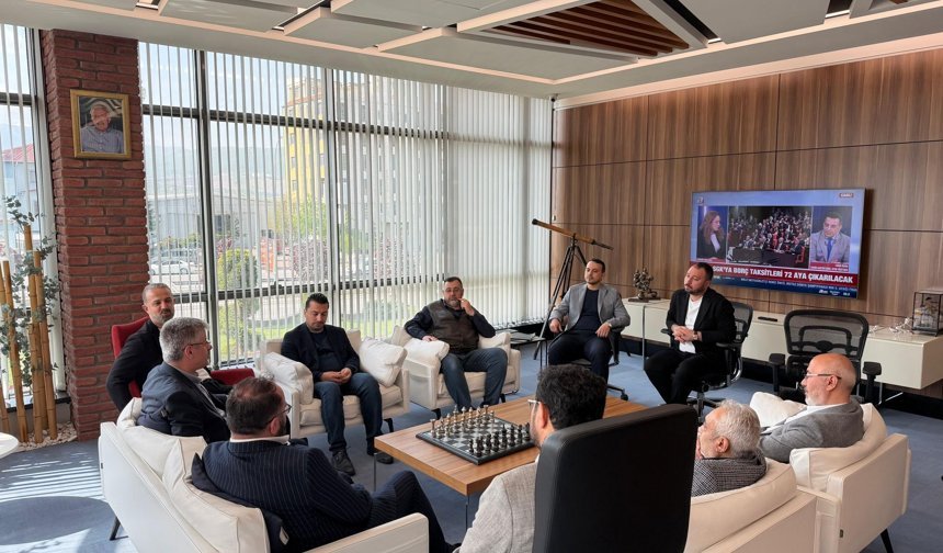 AK Parti’li Çopuroğlu, Kapı Sektörünün Temsilcileri İle Bir Araya Geldi