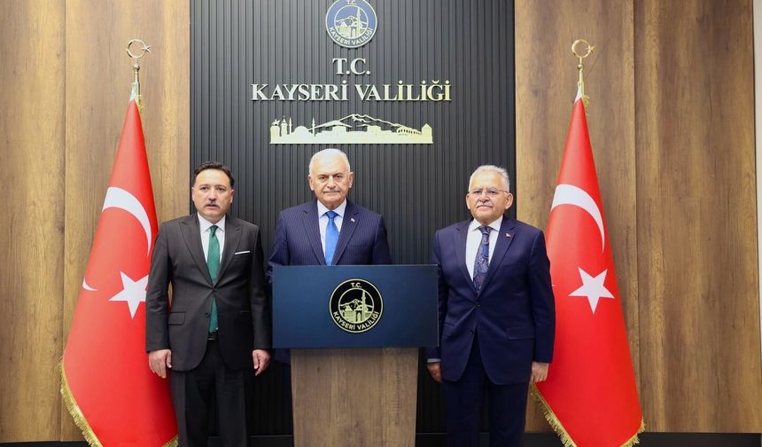 Binali Yıldırım Kayseri’de