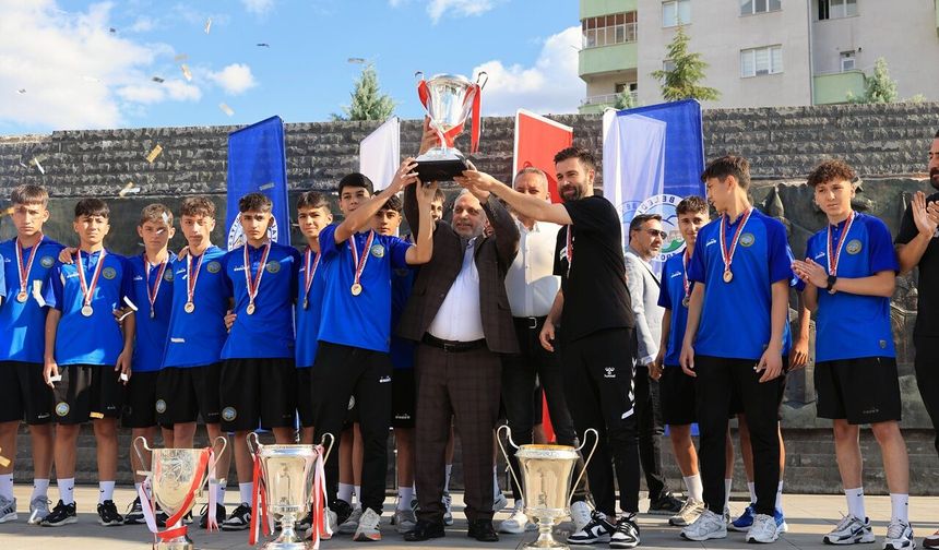 Geleceğin Yıldızları Talas'ta Yetişecek