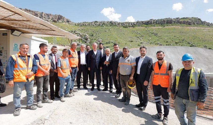Büyükkılıç ve Akar’dan Yüksek Hızlı Tren İncelemesi