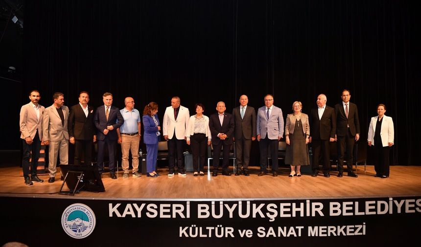 Başkan Büyükkılıç, Bağımlılık Zirvesi’ne Katıldı