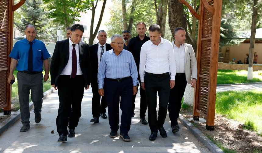 Başkan Büyükkılıç’tan Develi’ye Yakın Takip: Elbiz Parkı Yenileniyor