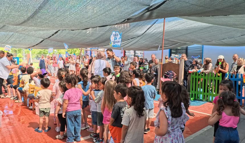 Büyükşehir’den Çocuklara Unutulmaz Yaz Etkinliği: Çocuk Kütüphanesinde Su Oyunları