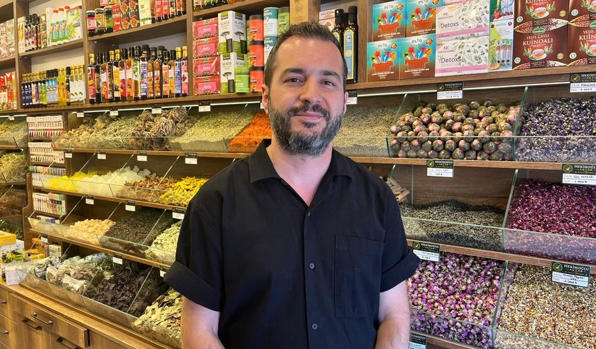 Aktar Karapınar, “Yaz Çayları Hem Rahatlatıcı Hem De Terlemeye Karşı Etkili”