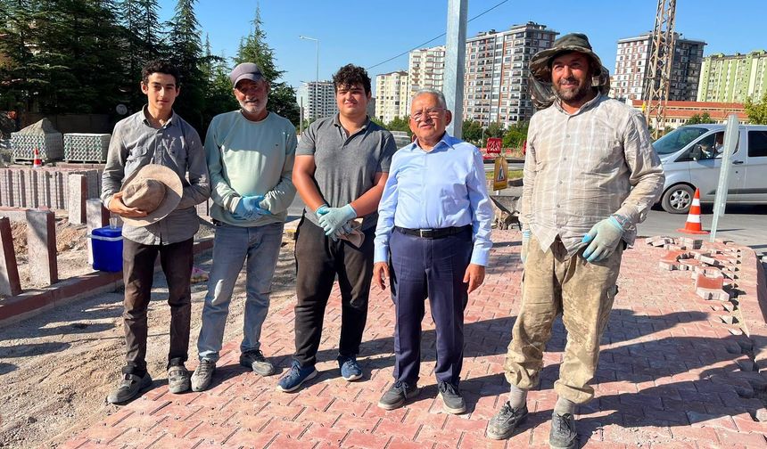 Başkan Büyükkılıç Sahada: Kavşak Ve Altyapı Çalışmalarını Yerinde İnceledi