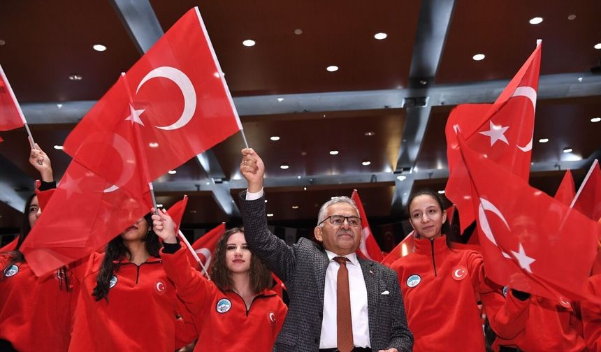 Başkan Büyükkılıç’tan Kayseri’deki Üniversitelere Yerleşecek Öğrencilere Tebrik