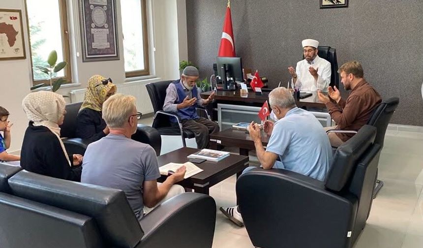 Alman Vatandaşı Kleinschmidt Müslüman Oldu, Davut İsmini Aldı