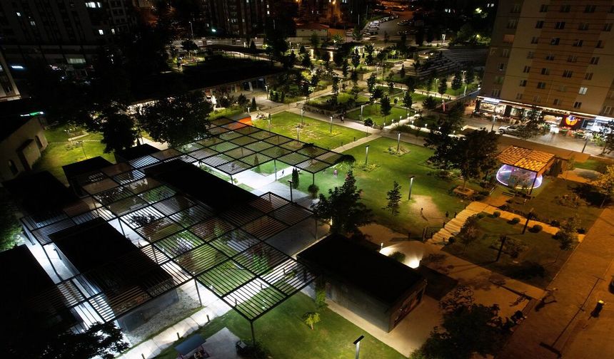 Talas Mevlana Meydanı Işıl Işıl