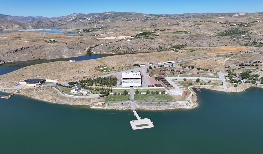 Kayseri’nin Denizi Kuşçu Marina Vatandaşların Gözdesi Oldu